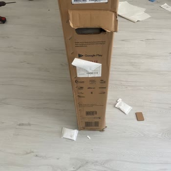 Teknosa'dan Aldığım Vestel TV Kırık Çıktı, İlgisizlikle Karşılaştım