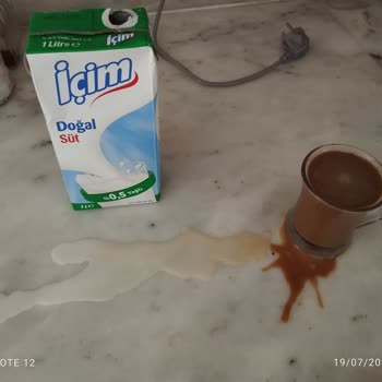 İçim Süt ve Süt Ürünleri Kapak Tasarımı Sorunu: Sütlerin Bozulmasına Ve Ziyan Olmasına Neden Oluyor