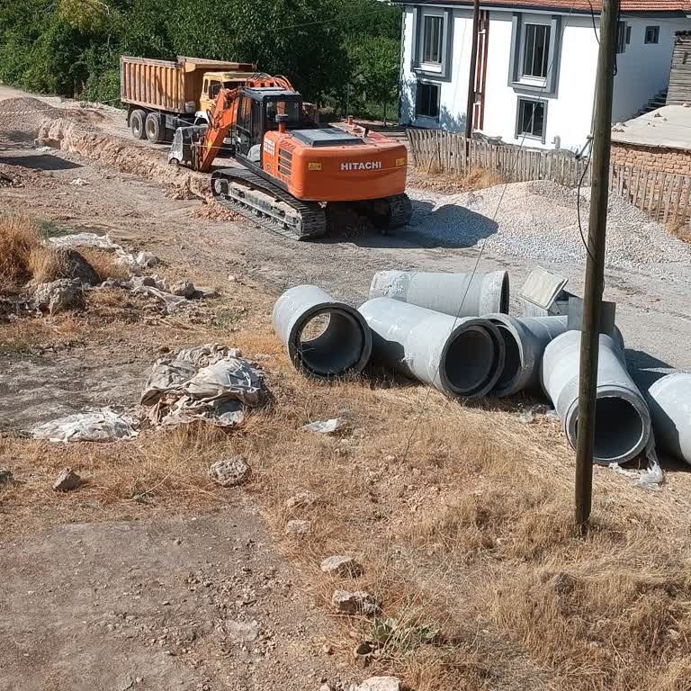 Malatya Büyükşehir Belediyesi Samanköy Mahallesindeki Kanalizasyon Çalışması