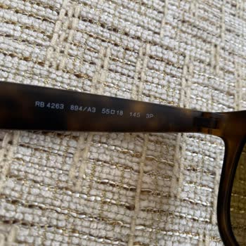 Rayban Güneş Gözlüğü Cam Kaplama Bozulması