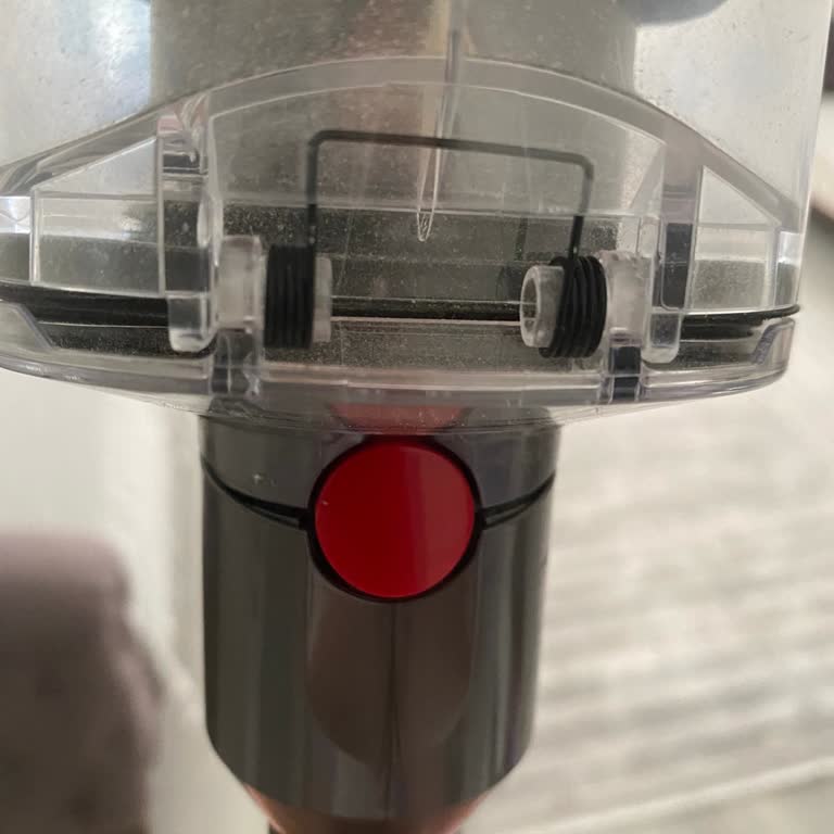 Dyson V12 Süpürge Sıkıntısı