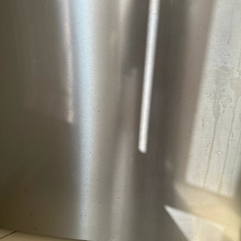 Profilo Buzdolabı Pas Tutma