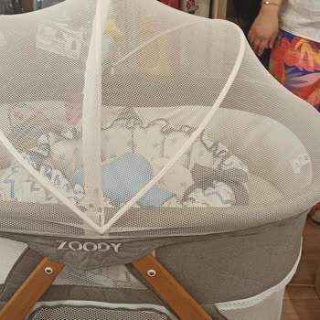 Genç Bebe Park Beşiğin Yanlış Renkte Verilmesi (kasıtlı Olarak Satmak Adına)