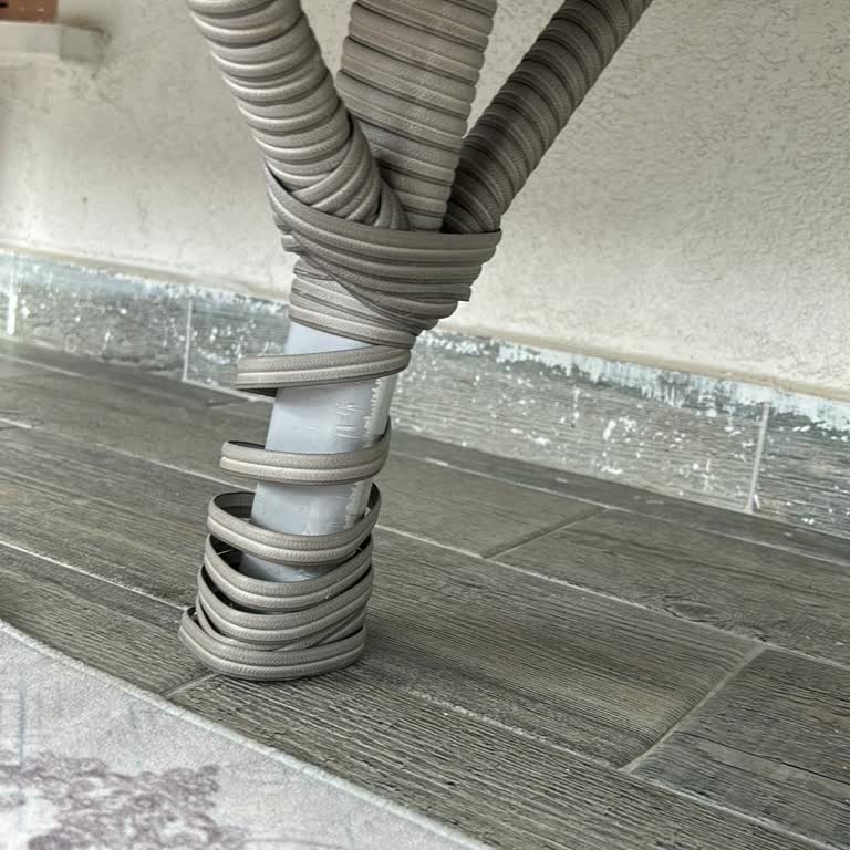 Gürbüzoğulları Mobilya Stok Yok Diye Farklı Renkli Defolu Ürünü Satıp Arkasına Bakmayanlar