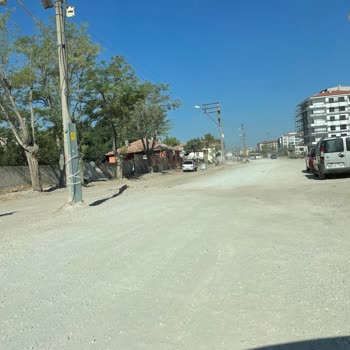 T. C. Cumhurbaşkanlığı Hacıveyiszade Mahallesi Yolları Sorunlu