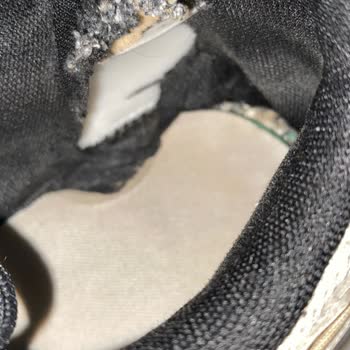 Deichmann Müşteri Odaklı Olun İnatlaşmayı Bırakın Yardıma İhtiyacım Var
