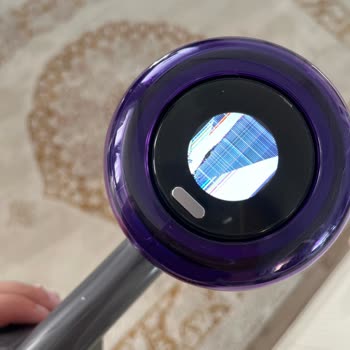 Dyson Süpürgemin Ekranı Gitti