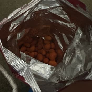 Simbat Kuruyemiş BİM Simbar Kuruyemişten Saç Çıktı