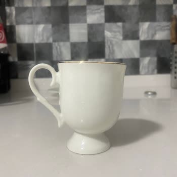 Karaca Züccaciye Fincanların Şekil Bozukluğu