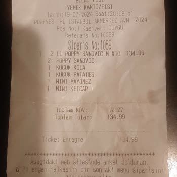 Akmerkez Popeyes Gıda Zehirlenmesi Almış Olduğum Ürünler Kokmuştu