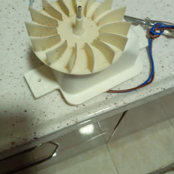 3 Yıllık Arçelik Dolaptan 2013 Tarihli Malzeme