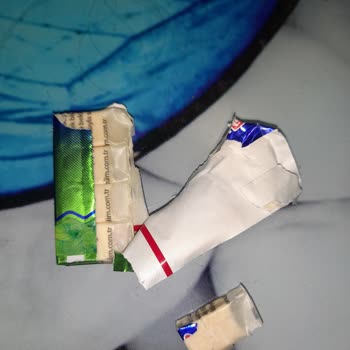 Falım Sakız Boş Ve Sarı Renkte