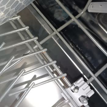 Vestel Bm4202 Bulaşık Makinesi Pas İçinde Kaldı