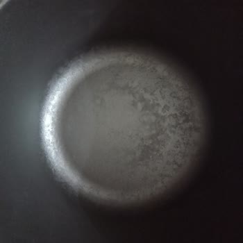 Lava Tenceremde Lekeler Oluştu.