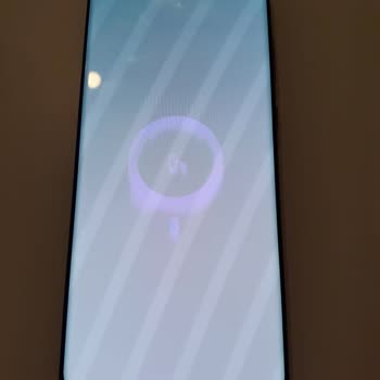 Samsung Telefon Ekran Problemi Ve Güven Kaybı