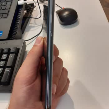 Samsung Telefon Ekran Problemi Ve Güven Kaybı