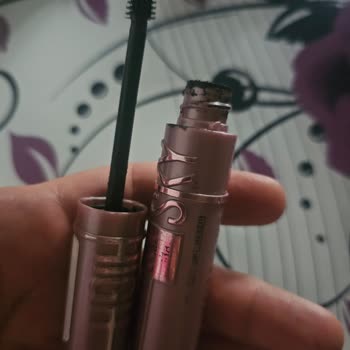Maybelline New York Eve Kozmetik Mağazası Şikayeti Sahte Ürün Sattı