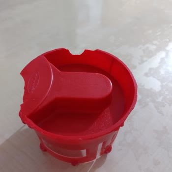 Paşabahçe Sürahinin Kapağı Kırıldı