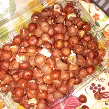 Bilvanis Kuruyemiş Kurtlu Badem Ve Çürük Fındıklar