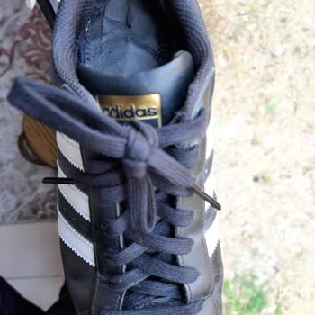 Adidas Superstar Ayakkabı Tabanı Çöktü