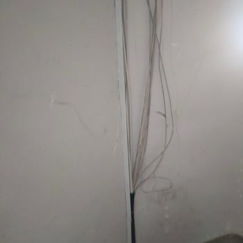 Superonline Kablo Değişimi Sonrası Apartman Girişindeki Görüntüler