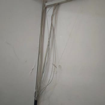 Superonline Kablo Değişimi Sonrası Apartman Girişindeki Görüntüler