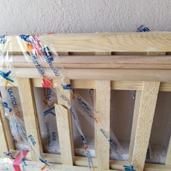 Yurtiçi Kargo Askılık Çıtası Kırığı