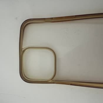 Spigen 13 Pro Max Kılıfının Kalitesi Hayal Kırıklığı Yarattı