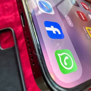 İPhone iPhone Ürünün Arkasında Durmuyor