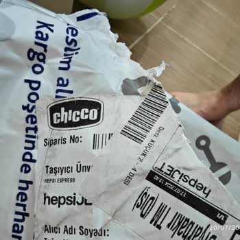 Hepsijet Kargoları Dikkatsiz Gönderiyor