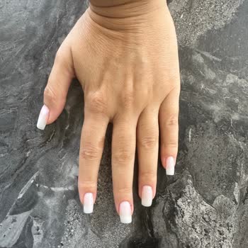 Kibyra Nail Studio Protez Tırnak Mağduriyeti