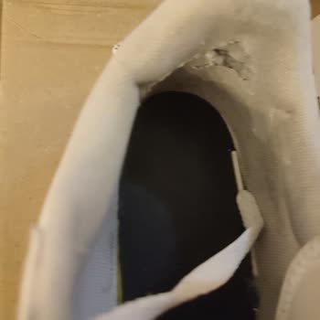 Ayakkabı Dünyası'ndan Alınan Ayakkabı Kısa Sürede Deforme Oldu!