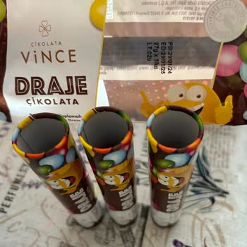 A101 Ve Sattığı Boş Çikolata Kabı