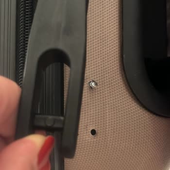 AJet (Anadolu Jet) Seyahat Esnasında Yaşanan Olumsuzluklar