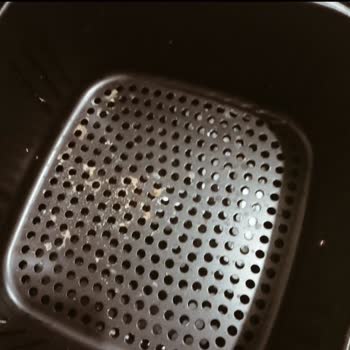 Şikayet Var Onvo Air Fryer 8 Garantili Olan Ürüne Ücret İsteniyor