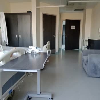 Bahçelievler Devlet Hastanesi Klimalar Çalışmıyor Yanıyoruz