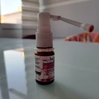 Valens İlaç Akıtıyor Sprey Kullanılamıyor