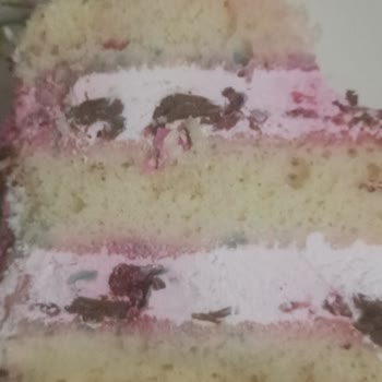 Tatbak Gıda Doğum Günümüzü Küflü Ve Bozuk Pastayla Kutladı