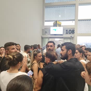 Sunexpress Kıbrıs İzmir 16.25 Uçuşu Şikayet