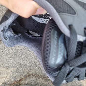 Skechers Kalitesizliği Ve Garantinin Olmaması