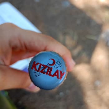 Kızılay İçecek Narlı Maden Suyu Yarım Doldurulmuş