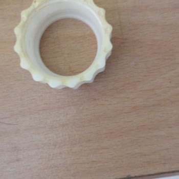 Vitra Klozet İç Takımı Naylon Somunu Çatlaması