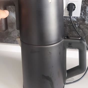Tefal Çay Makinesi Kaplaması Soyuldu.