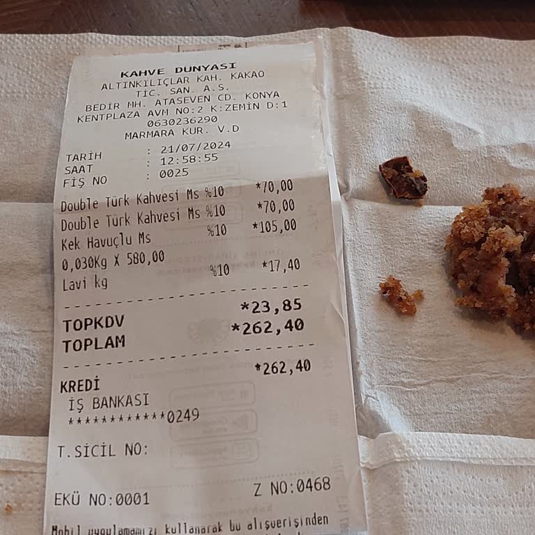 Kahve Dünyası Kekte Sürekli Ceviz Kabuğu Çıkması