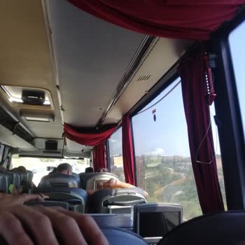 Metro Turizm'de Ayakta Yolculuk Ve Eski Otobüs Sorunu