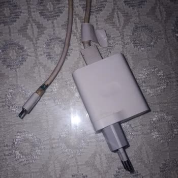 Oppo Şarj Kablosu Yok Piyasada