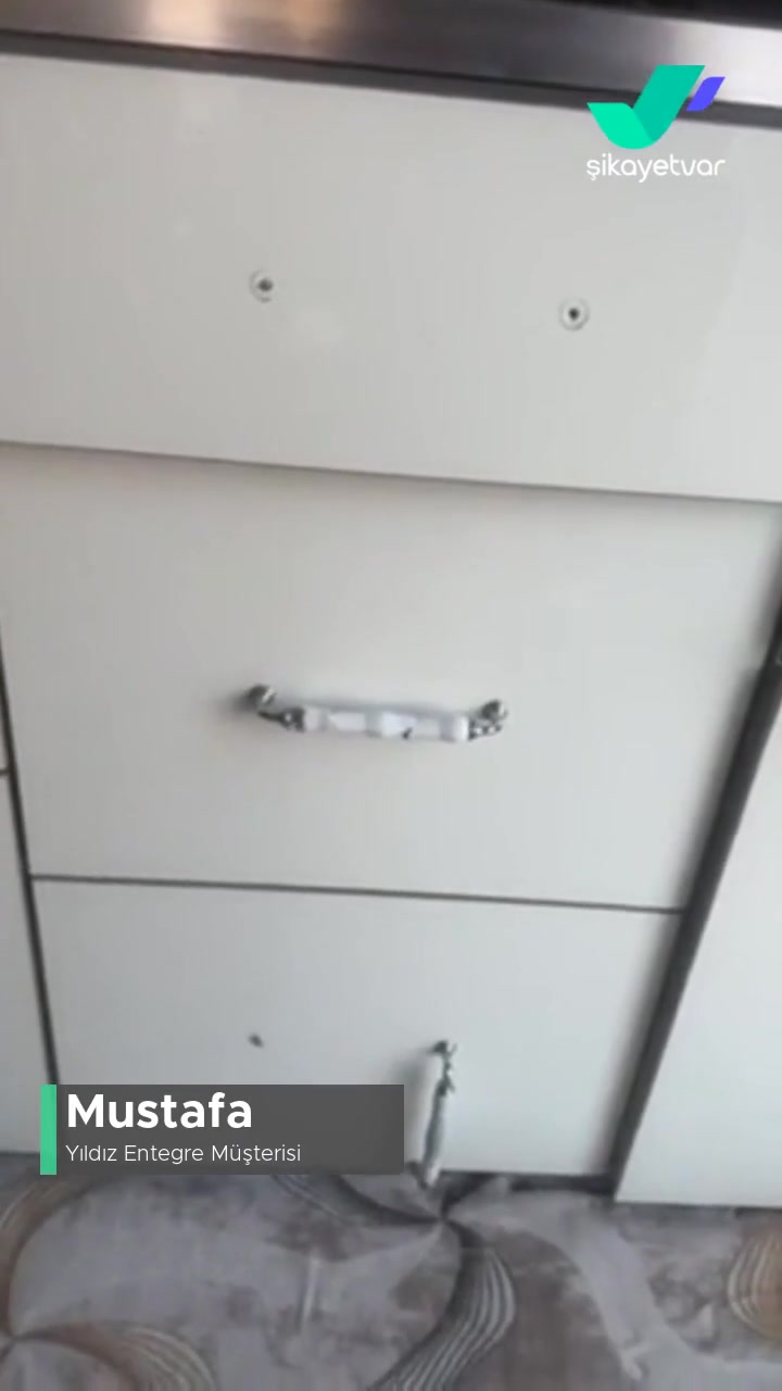 Yıldız Entegre Akriliklerde Çatlama Dolap Kapaklarında Sararma! videonun kapak resmi