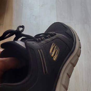 Boyner Ve Skechers Hatasını Kabul Etmiyor Ve Yetersiz