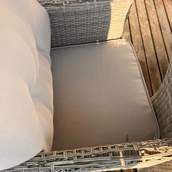 Koçtaş Florida Bahçe Oturma Takimi Çürük