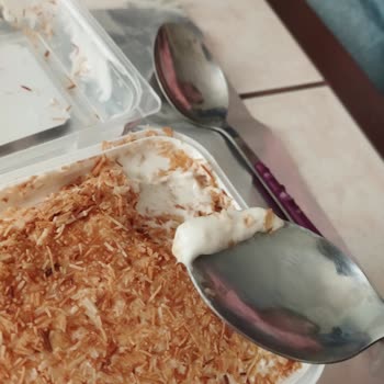 Algida Dondurmanın Krem Şanti Olması